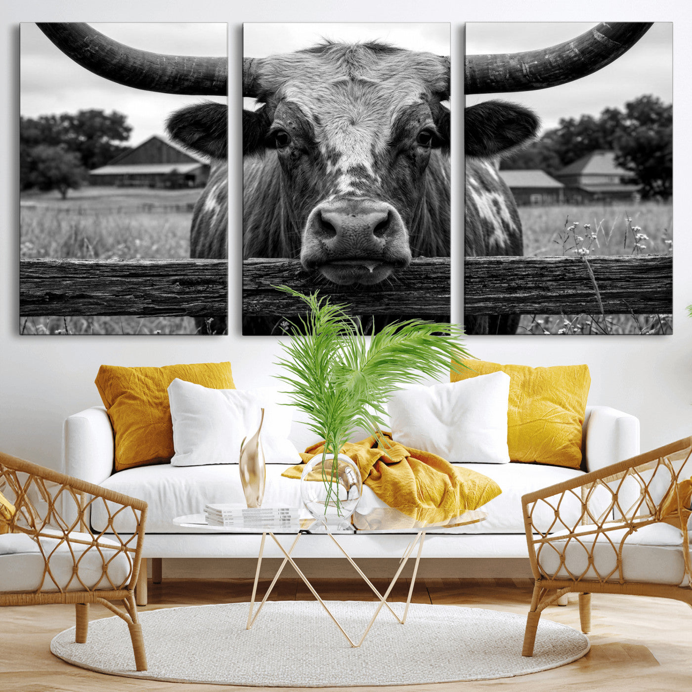 59378683B-MGV-CV-36X24 - Black White Texas Longhorn Bull Canvas Wall Art, Western Ranch Cattle Photography Print, Rustic Farmhouse Cowboy Decor Artwork