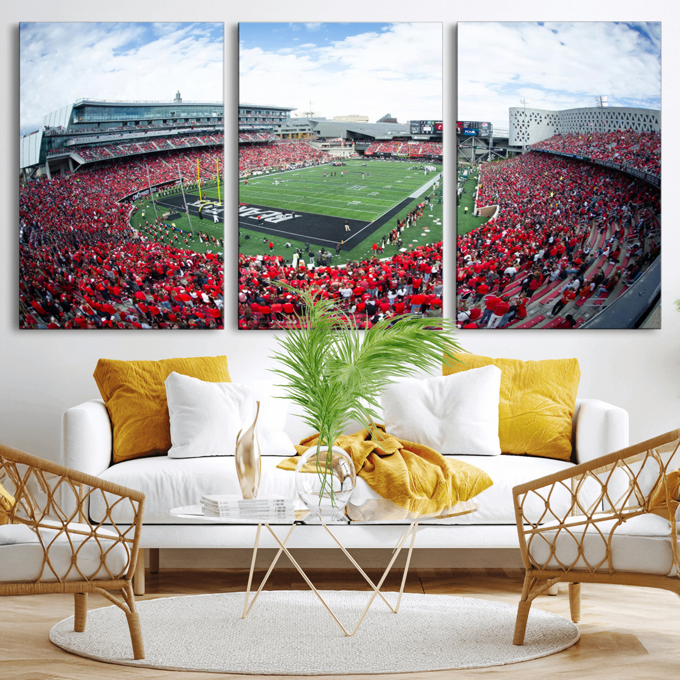 MGV-CV-60X30-3P - Cincinnati Bearcats Football Team Print - Nippert Stadium Wall Art Canvas Print