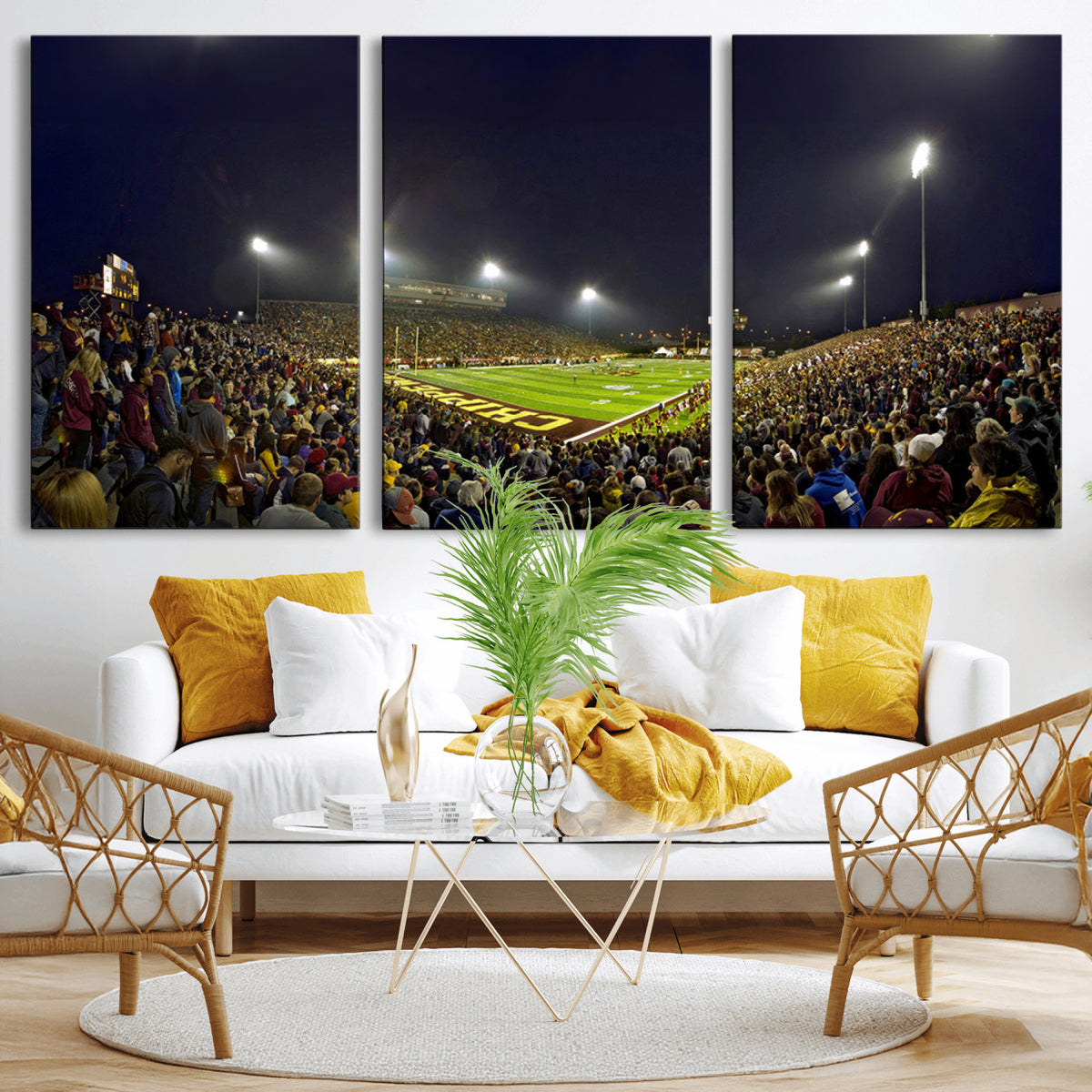 45619-MGV-CV-36X24 - Central Michigan University Chippewas Canvas Wall Art, Football Team Print - Mount Pleasant