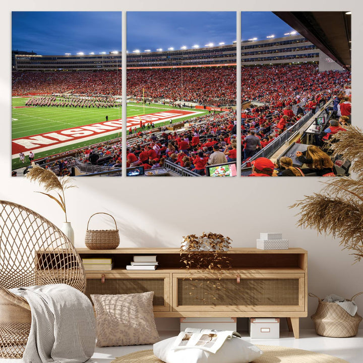 Wisconsin Badgers Football Team Print - Madison Camp Randall Stadium Wall Art Canvas Print