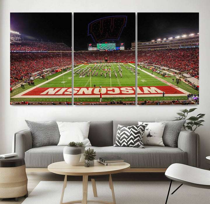 Wisconsin Badgers Football Team Print - Madison Camp Randall Stadium Wall Art Canvas Print