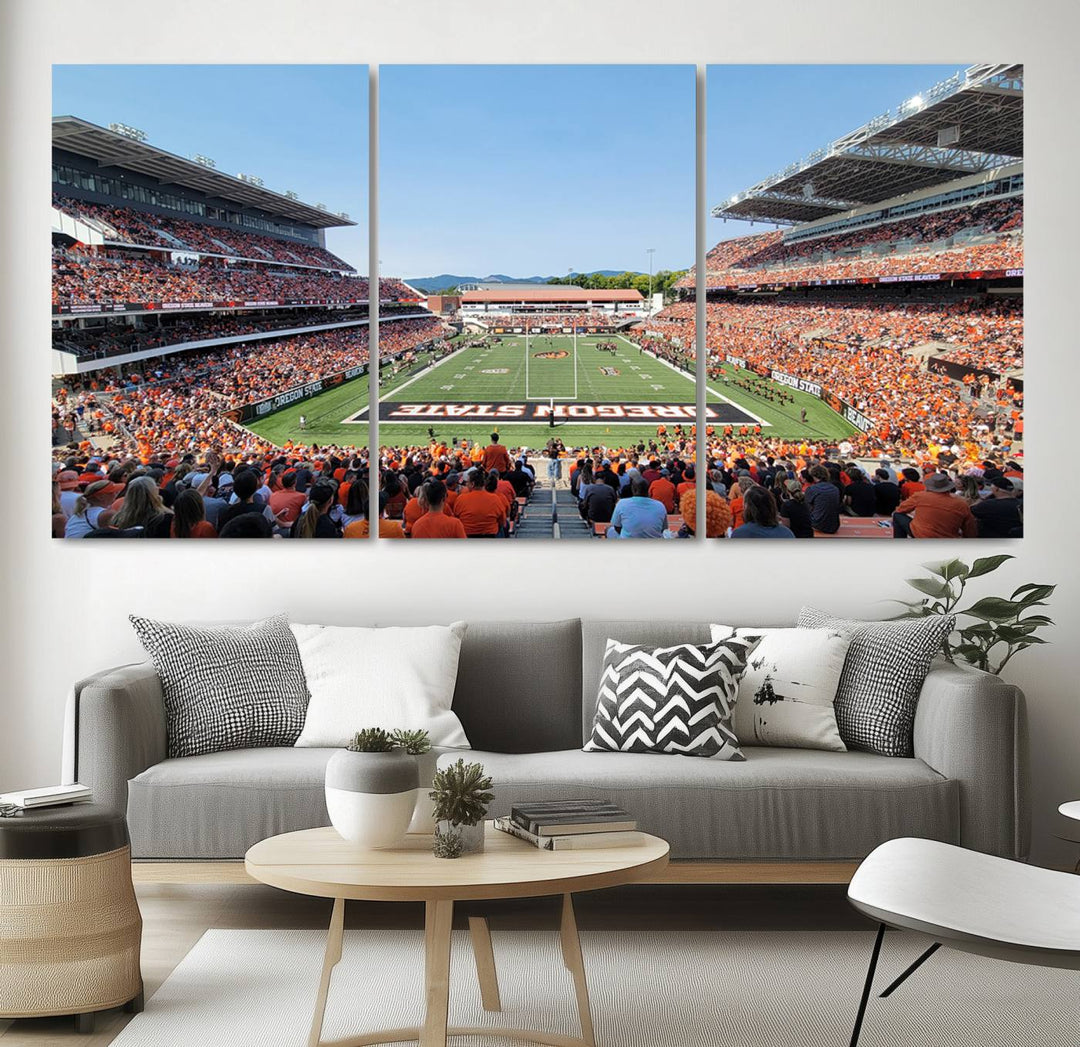 Oregon State Beavers Football Team Print - Corvallis Reser Stadium Wall Art Canvas Print