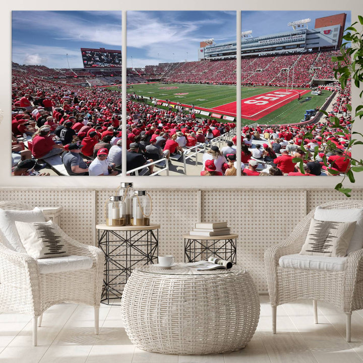 Utah Utes Football Team Print - Salt Lake City Rice-Eccles Stadium Wall Art Canvas Print