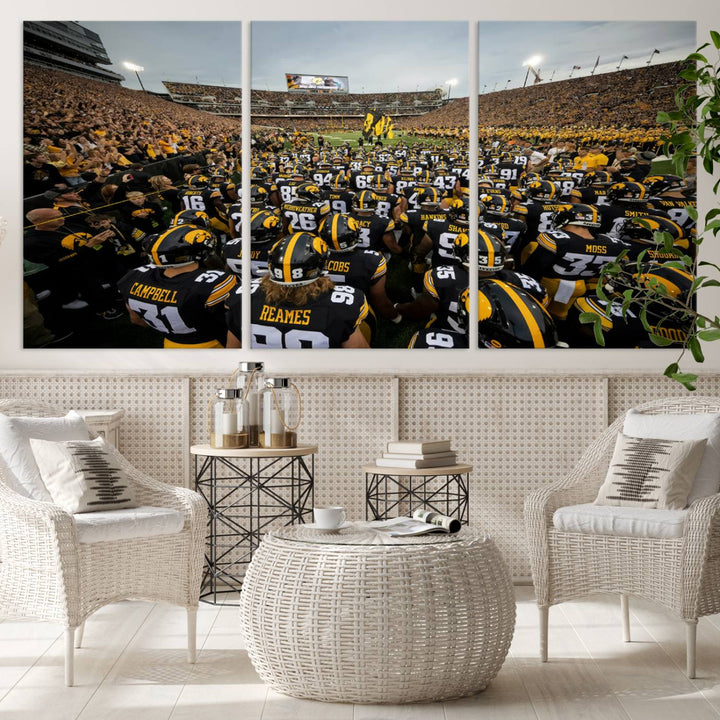 Iowa University Hawkeyes Football Team Print - Iowa City Kinnick Stadium Wall Art Canvas Print