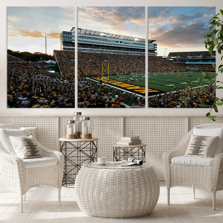 Iowa University Hawkeyes Football Team Print - Iowa City Kinnick Stadium Wall Art Canvas Print