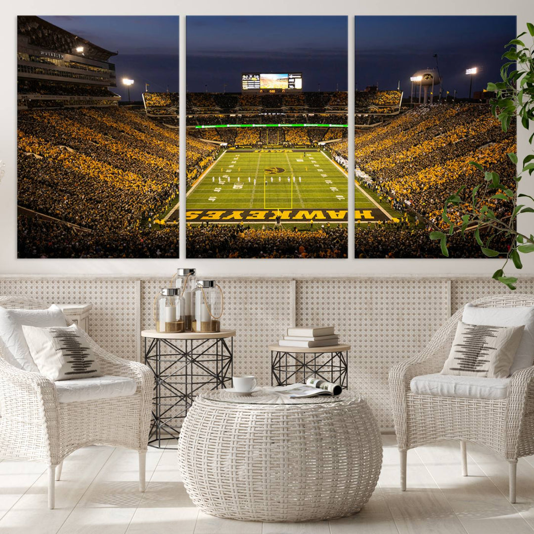 Iowa University Hawkeyes Football Team Print - Iowa City Kinnick Stadium Wall Art Canvas Print