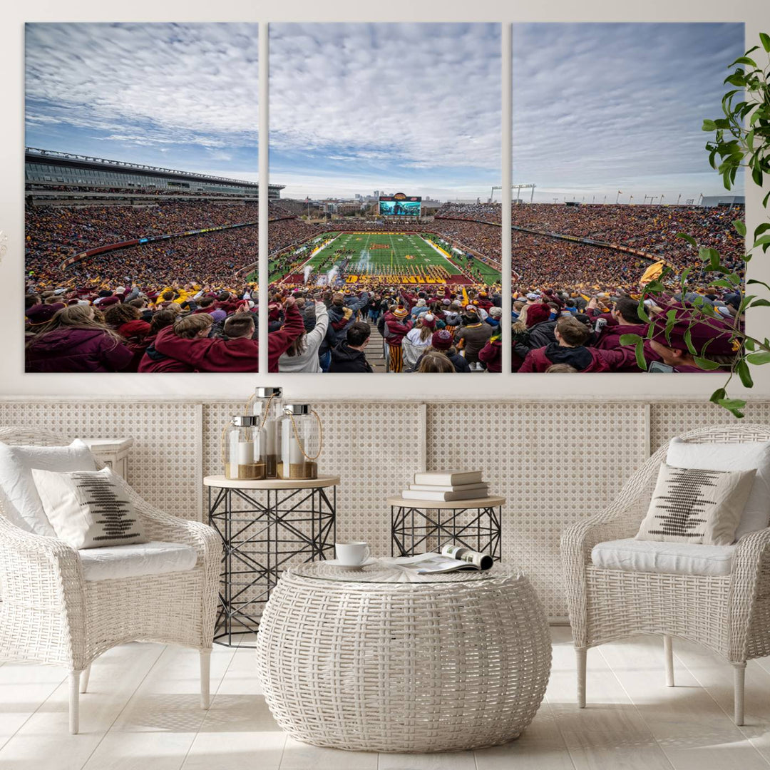 University of Minnesota Golden Gophers Football Team Print - Minneapolis Huntington Bank Stadium Wall Art Canvas Print