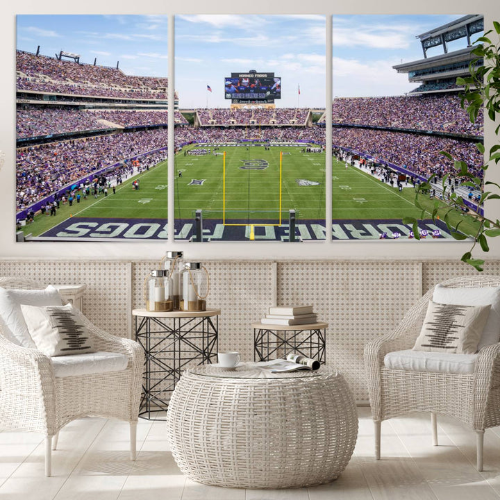 TCU Horned Frogs Football Team Print - Fort Worth Amon G. Carter Stadium Wall Art Canvas Print.t