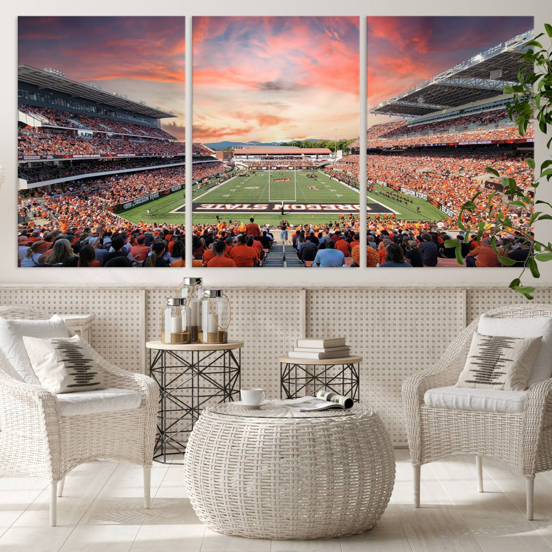 Oregon State Beavers Football Team Print - Corvallis Reser Stadium Wall Art Canvas Print