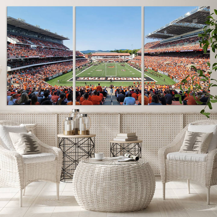 Oregon State Beavers Football Team Print - Corvallis Reser Stadium Wall Art Canvas Print