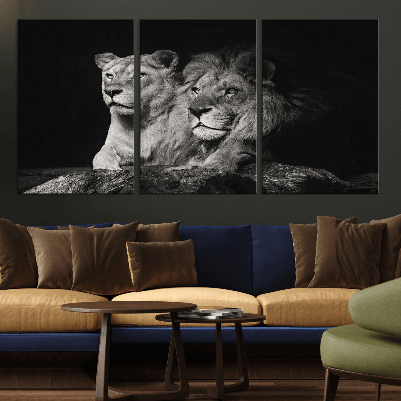 MGV-CV-60X30-3P - Lion Couple Canvas Wall Art Print – Elegant Wildlife Portrait in Black and White Lion Family – Ready to Hang