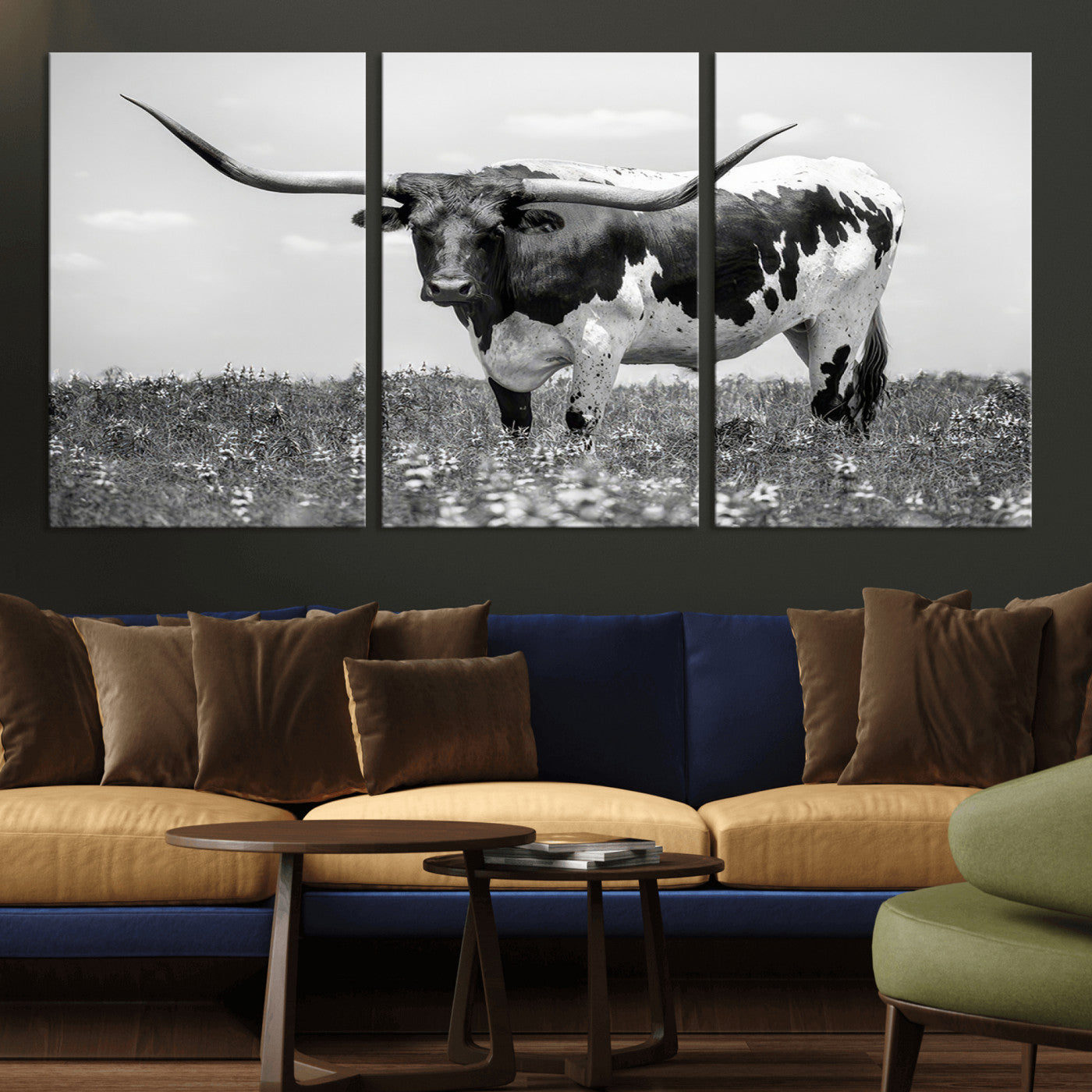 -Texas Black White Highland Longhorn Cow Wall Art Canvas Print
