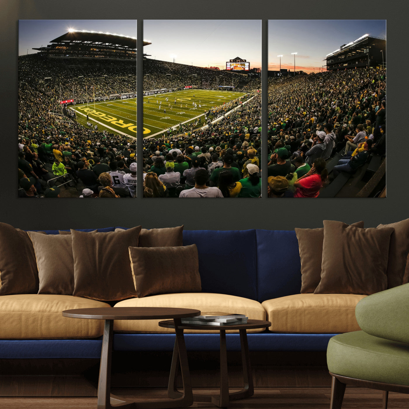 MGV-CV-60X30-3P - Oregon Stadium Canvas Wall Art - Captivating Game Day Scene at Autzen Stadium, Oregon Ducks Football