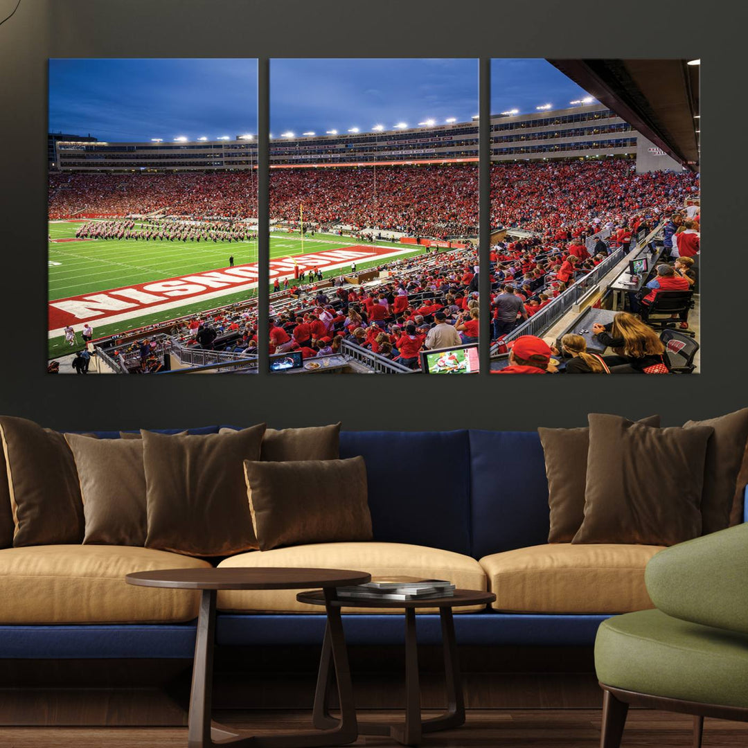 Wisconsin Badgers Football Team Print - Madison Camp Randall Stadium Wall Art Canvas Print