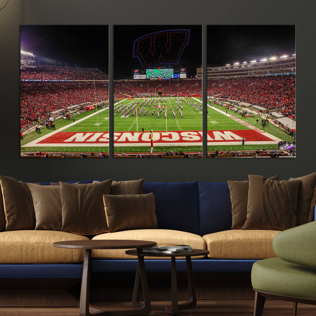 Wisconsin Badgers Football Team Print - Madison Camp Randall Stadium Wall Art Canvas Print