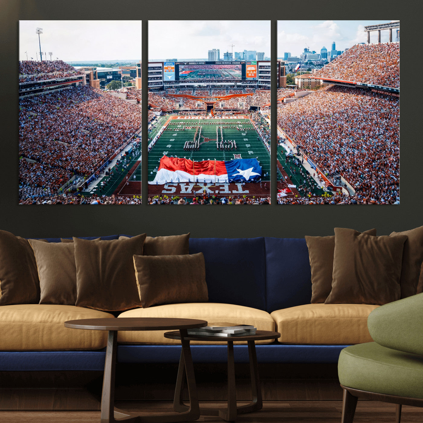 MGV-CV-60X30-3P - University of Texas Longhorns Football Team Canvas Print - Austin Darrell K Royal-Texas Memorial