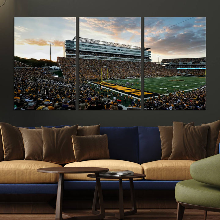 Iowa University Hawkeyes Football Team Print - Iowa City Kinnick Stadium Wall Art Canvas Print