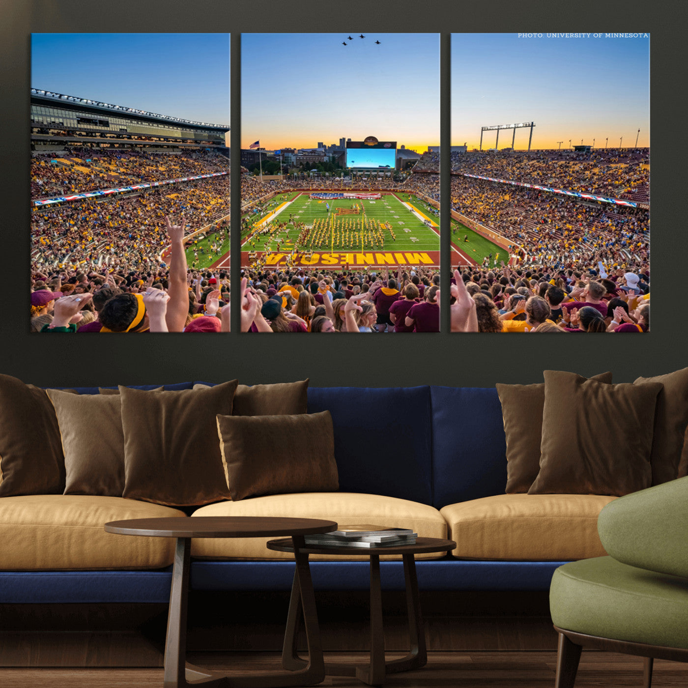 MGV-CV-60X30-3P - University of Minnesota Golden Gophers Football Team Print - Minneapolis Huntington Bank Stadium