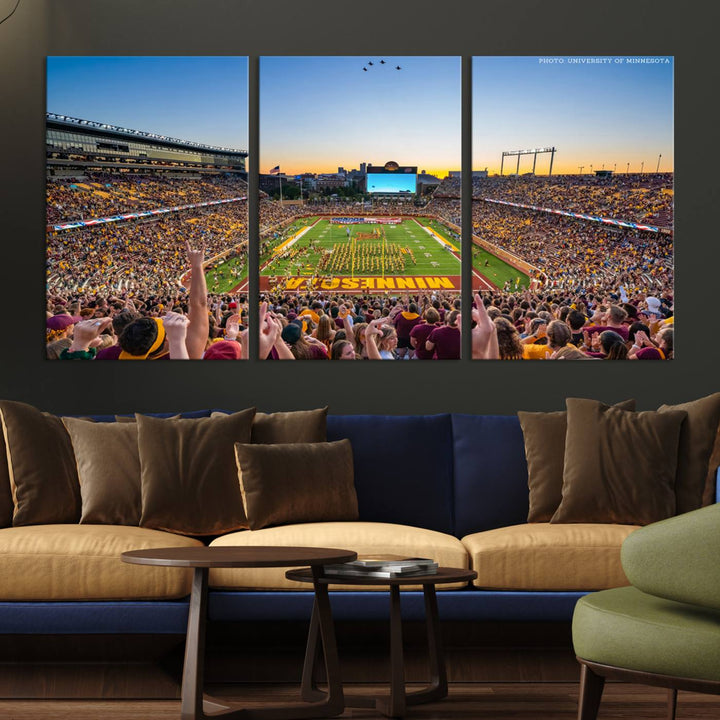 University of Minnesota Golden Gophers Football Team Print - Minneapolis Huntington Bank Stadium Wall Art Canvas Print