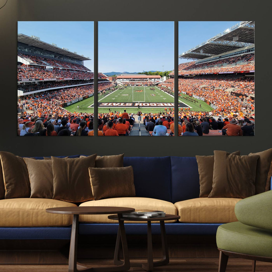 Oregon State Beavers Football Team Print - Corvallis Reser Stadium Wall Art Canvas Print