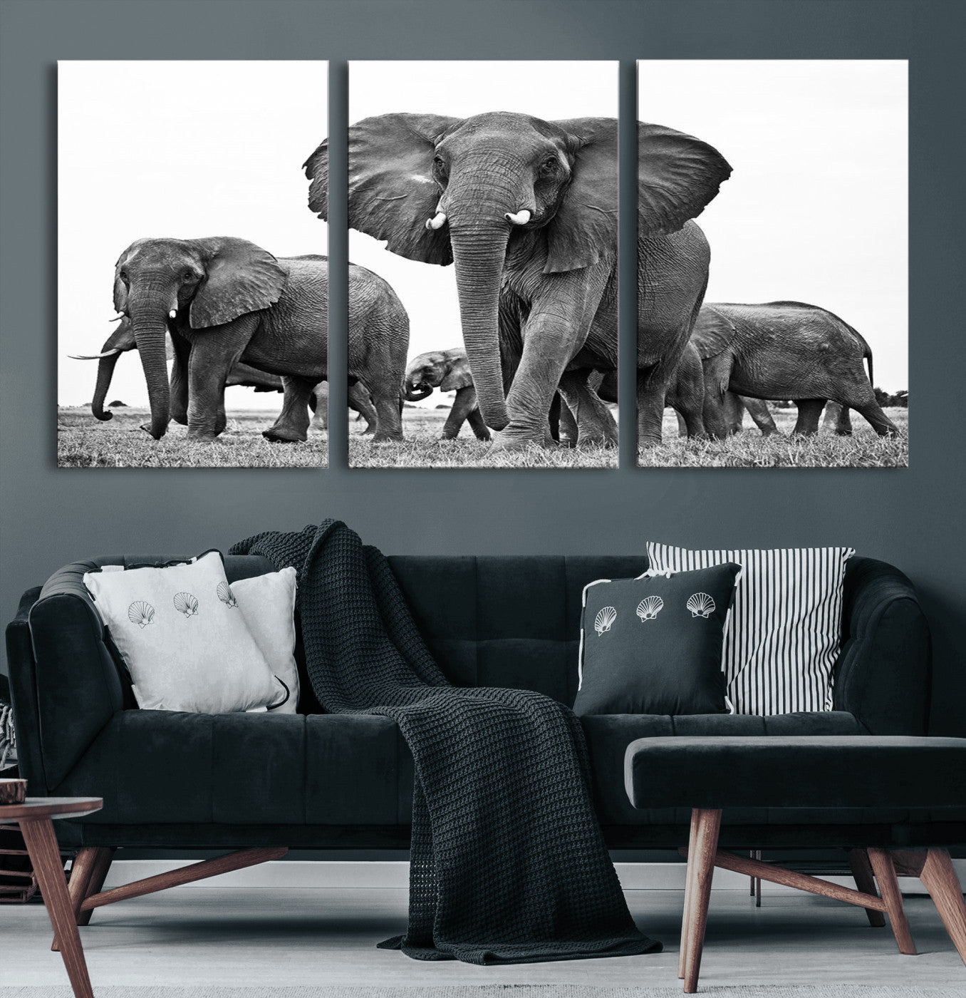 91685-MGV-CV-60X30-3P-Black White Elephant Family Wall Art Canvas Print