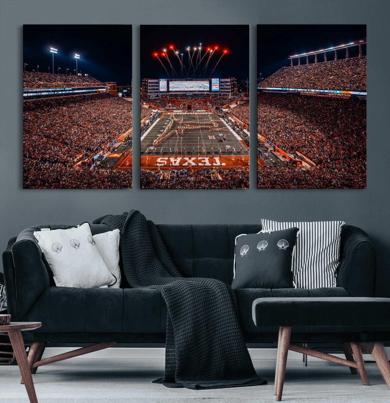 58778-MGV-CV-60X30-3P-Texas Memorial Stadium Wall Art Canvas Print