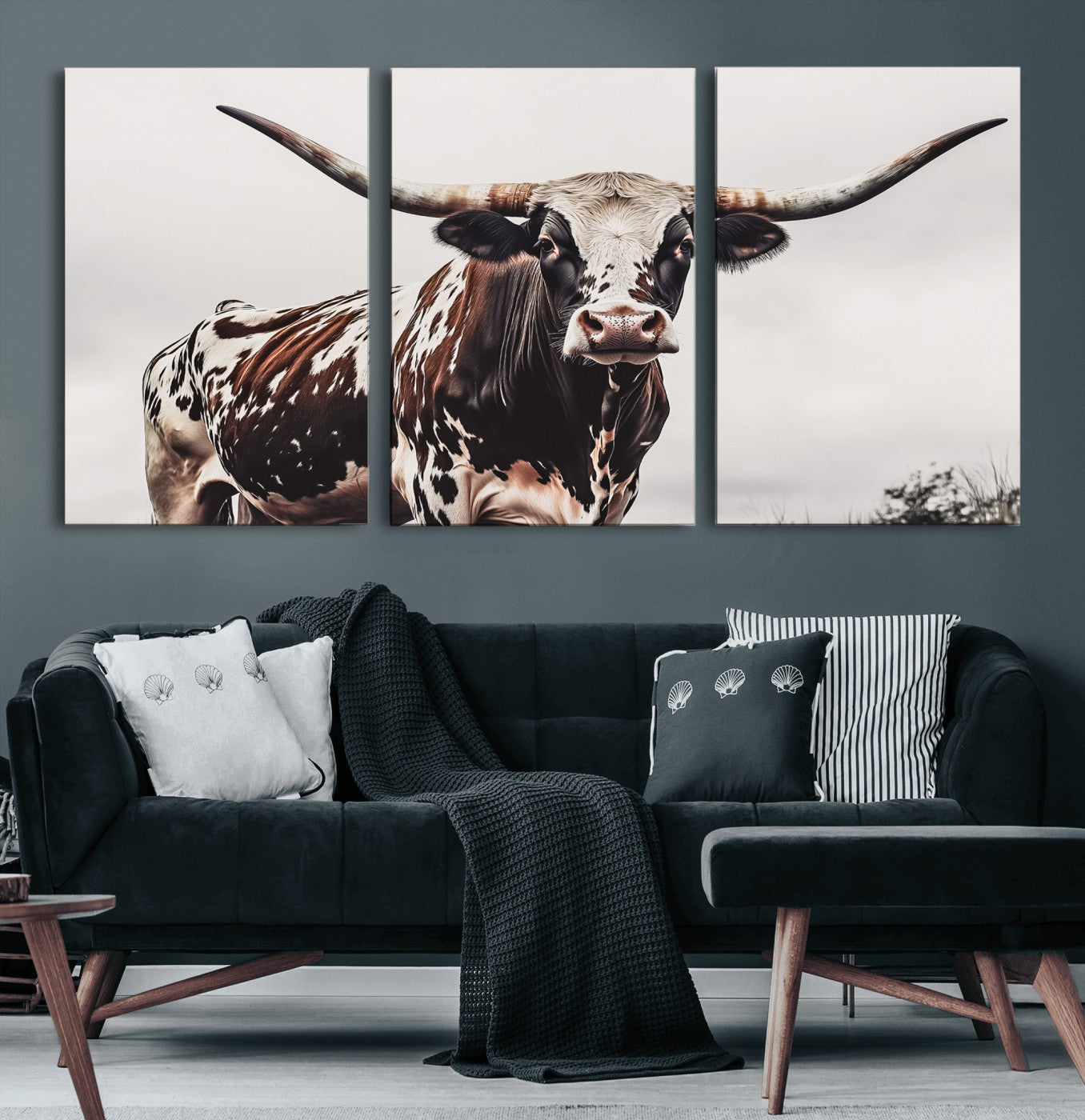 Close-up of a Texas Longhorn bull with powerful horns, perfect for rustic farmhouse or country-themed home decor. Ideal for animal lovers.