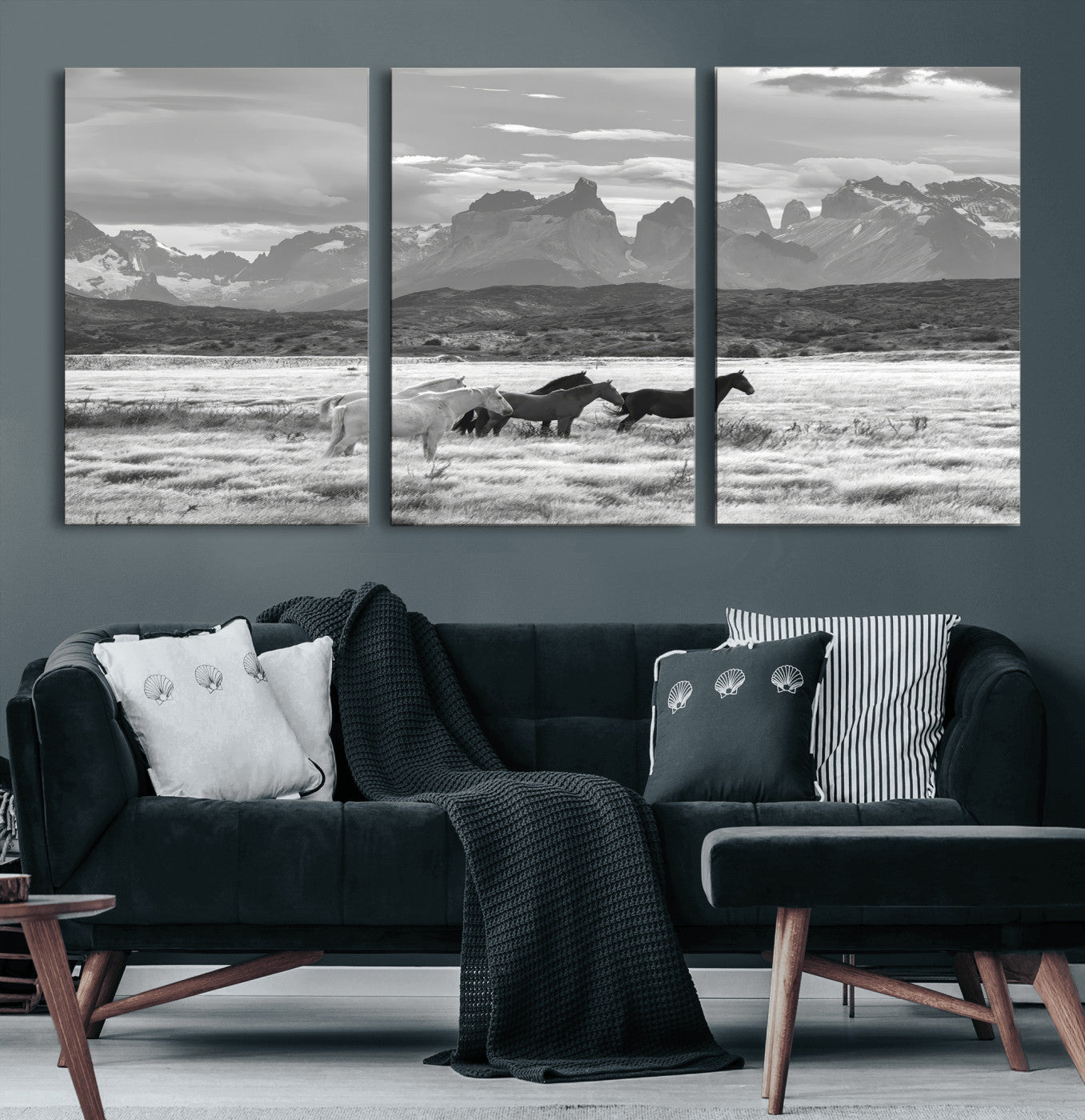 MGV-CV-60X30-3P - Wild Horses Wall Art Canvas Print, Framed Black White Mountains Art Picture Print, Rustic Countryside Perfect Rustic Western Decor Artwork