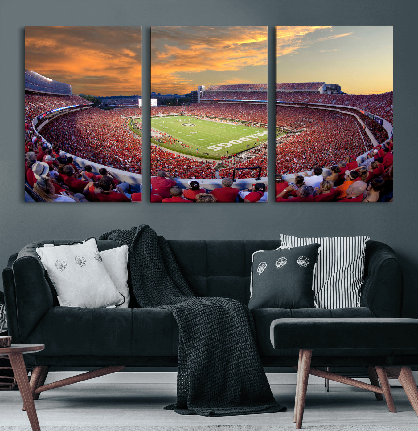 73680988-MGV-CV-48X32-3P-Dooley Stadium Wall Art Print, Sports Arena Canvas Wall Art, Dooley Field at Sanford Stadium Canvas Print, Modern Athletic Field Art Printing