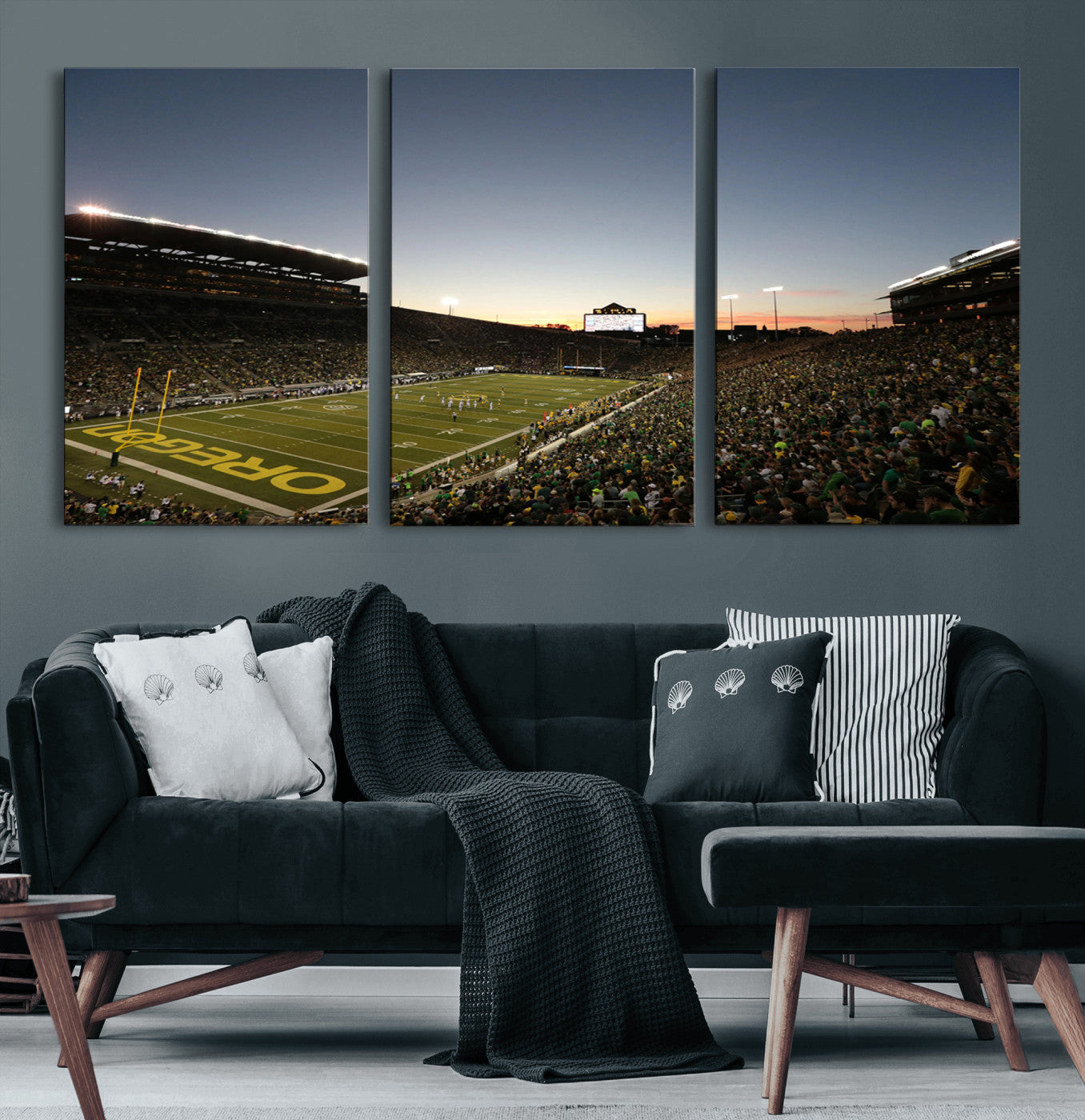 21429-MGV-CV-60X30-3P-Oregon Ducks Football Team Print - Eugene Autzen Stadium Wall Art Canvas Print