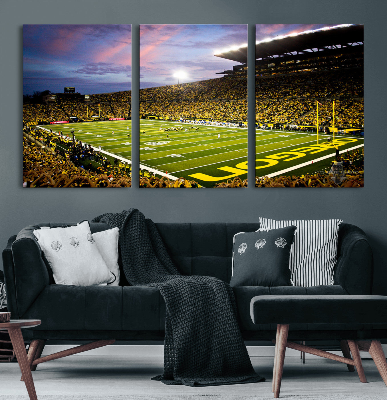 MGV-CV-60X30-3P - University of Oregon Ducks Football Team Print - Eugene Autzen Stadium Wall Art Canvas Print
