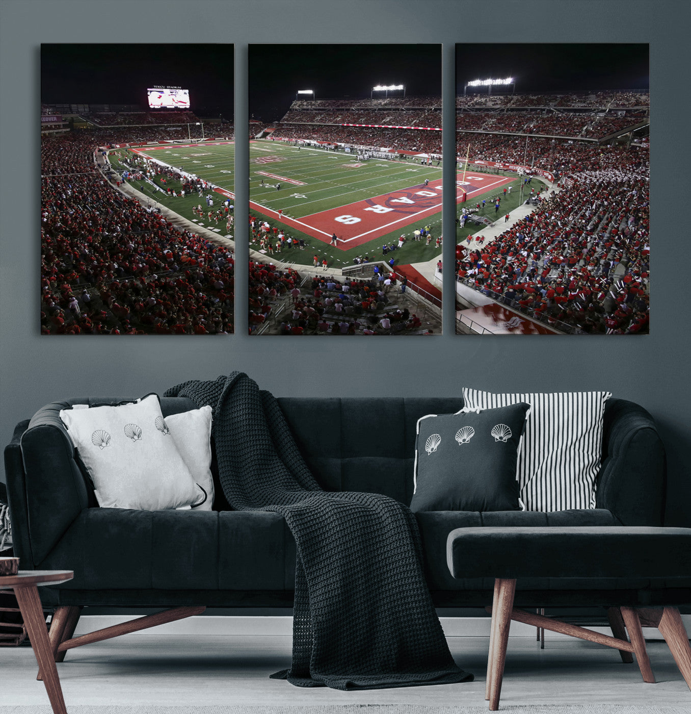 94207-MGV-CV-60X30-3P-Houston Cougars Football Team Print - Houston TDECU Stadium Wall Art Canvas Print