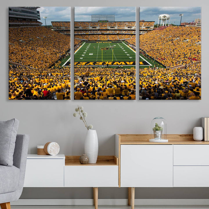 Kinnick Stadium - Iowa Hawkeyes Football Team Print - Iowa City Kinnick Stadium Wall Art Canvas Print