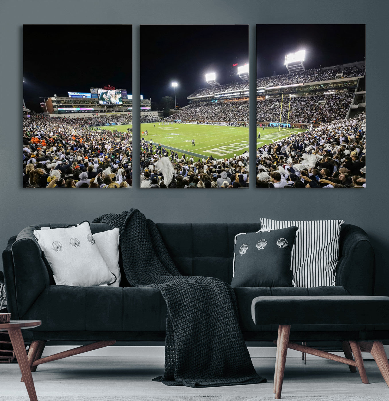 49339-MGV-CV-60X30-3P-Georgia Tech Yellow Jackets Football Team Print - Atlanta Bobby Dodd Stadium Wall Art Canvas Print