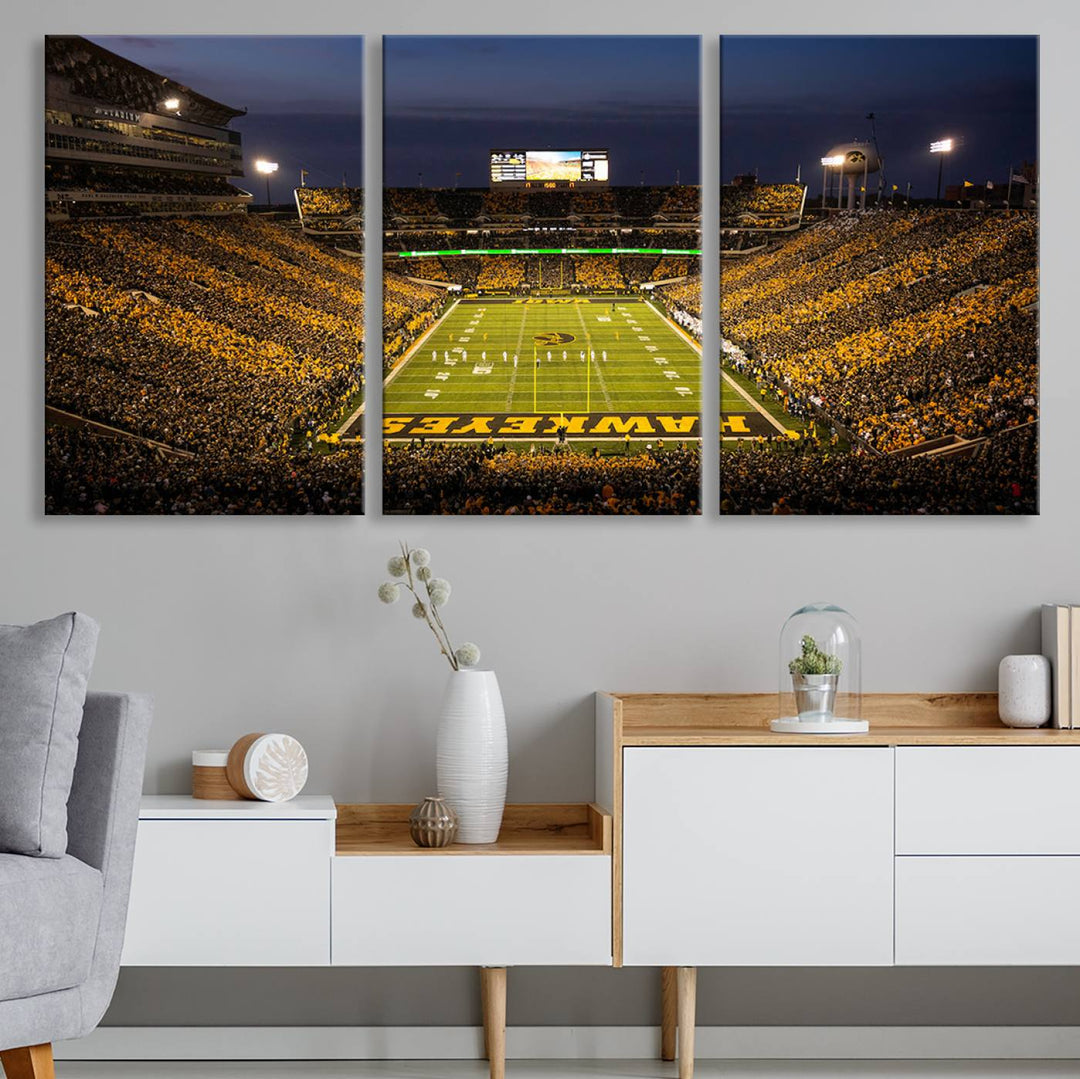 Iowa University Hawkeyes Football Team Print - Iowa City Kinnick Stadium Wall Art Canvas Print