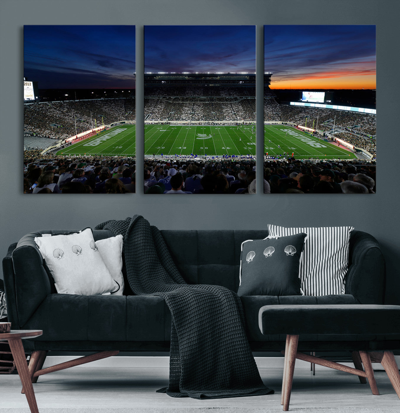 MGV-CV-60X30-3P - Michigan State Spartans Football Team Print - East Lansing Spartan Stadium Canvas Print