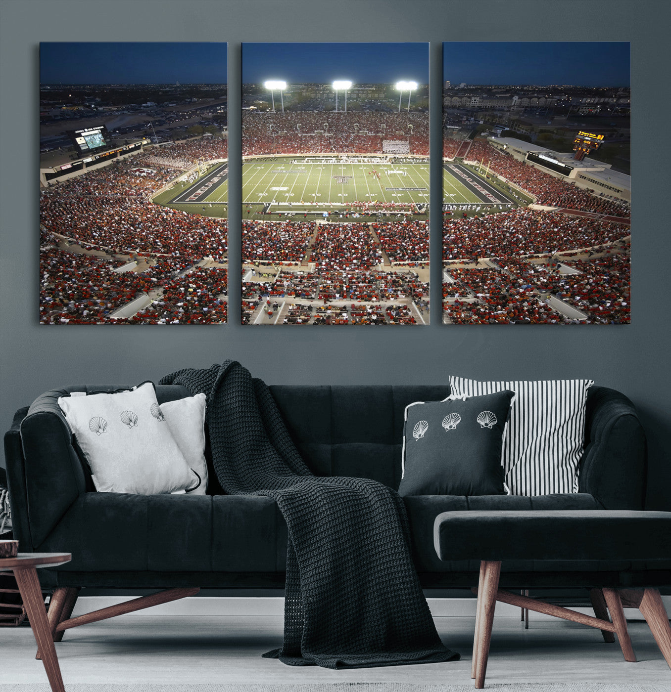 55763-MGV-CV-36X24-Texas Tech Red Raiders Football Team Print - Lubbock Jones AT&T Stadium Wall Art Canvas Print