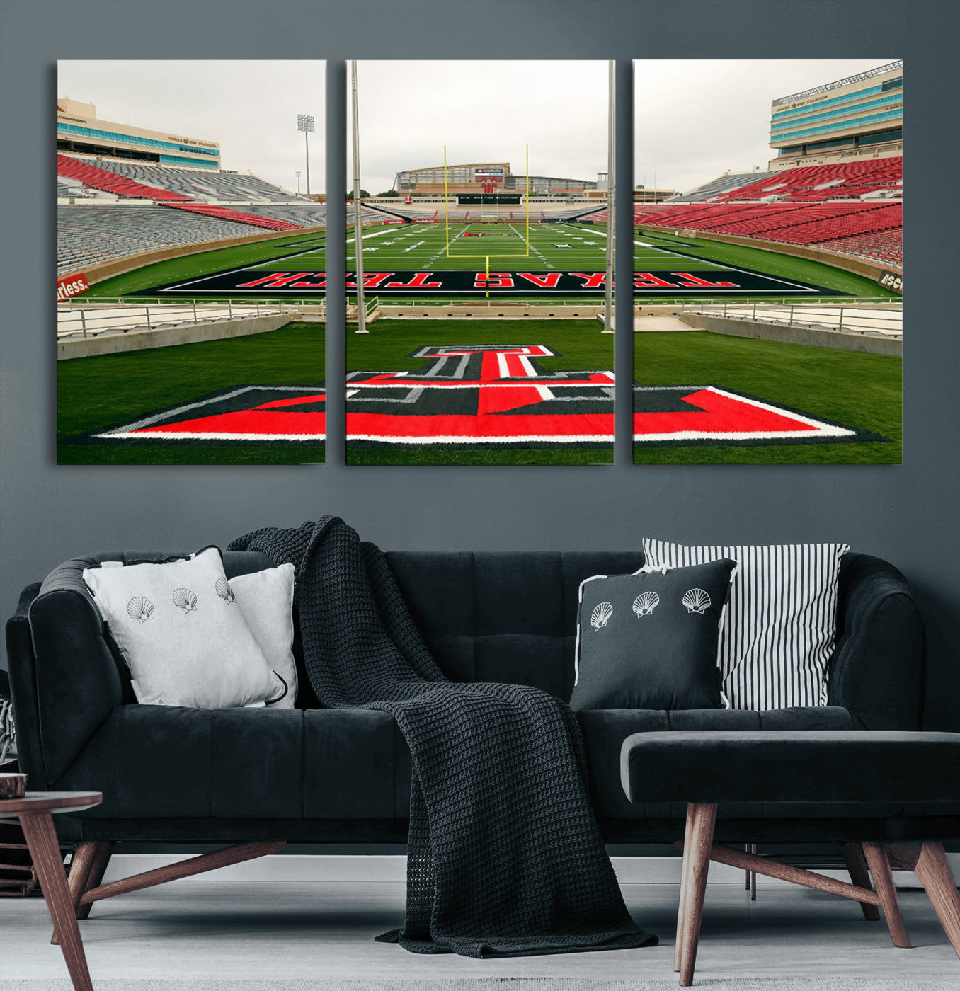 43169-MGV-CV-60X30-3P-Texas Tech Red Raiders Football Team Print - Lubbock Jones AT&T Stadium Wall Art Canvas Print