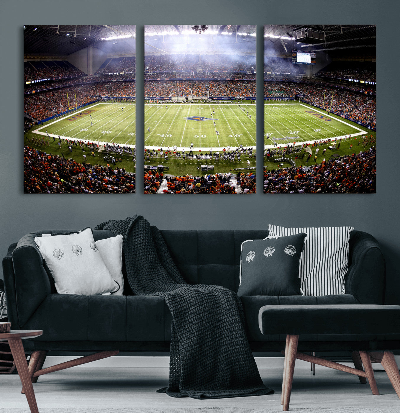 46972-MGV-CV-60X30-3P-The University of Texas at San Antonio Roadrunners Football Team Print - San Antonio Alamodome Wall