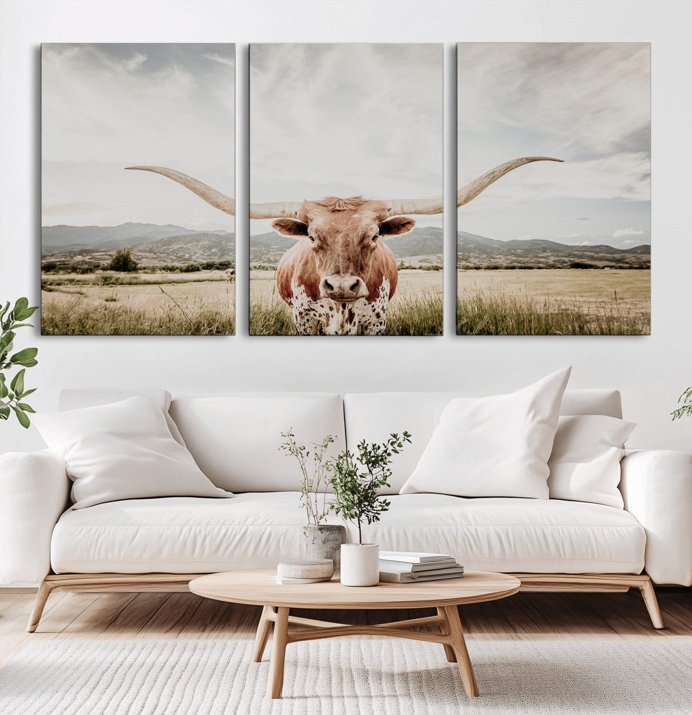 80054319-MGV-CV-36X24-Texas Longhorn Wall Art Canvas Print – Framed Western Cow Scene with Rustic Farmhouse Artwork for Home, Office