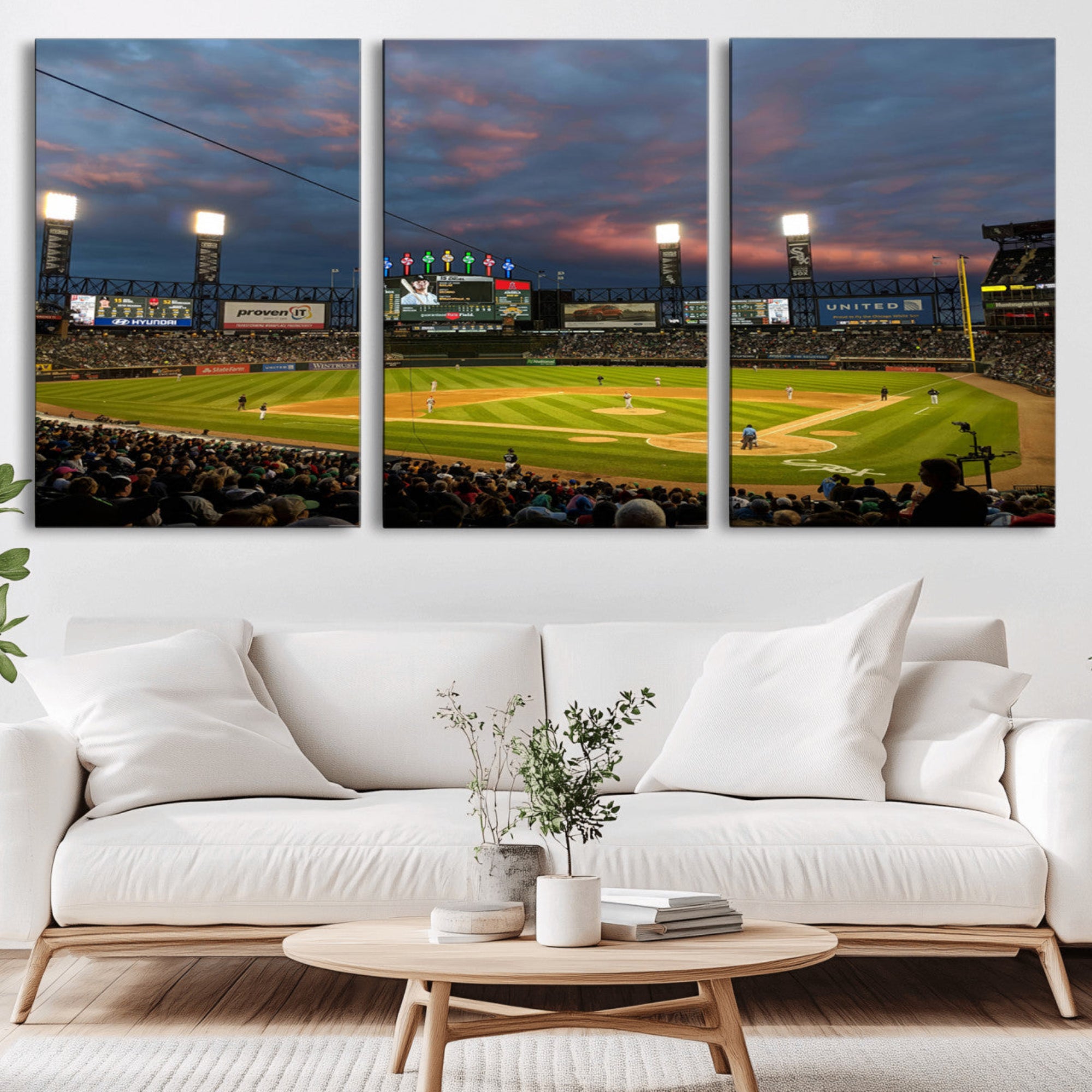 96063-MGV-CV-36X24-Chicago White Sox Baseball Team Print Canvas- Guaranteed Rate Field Stadium Wall Art Canvas Print
