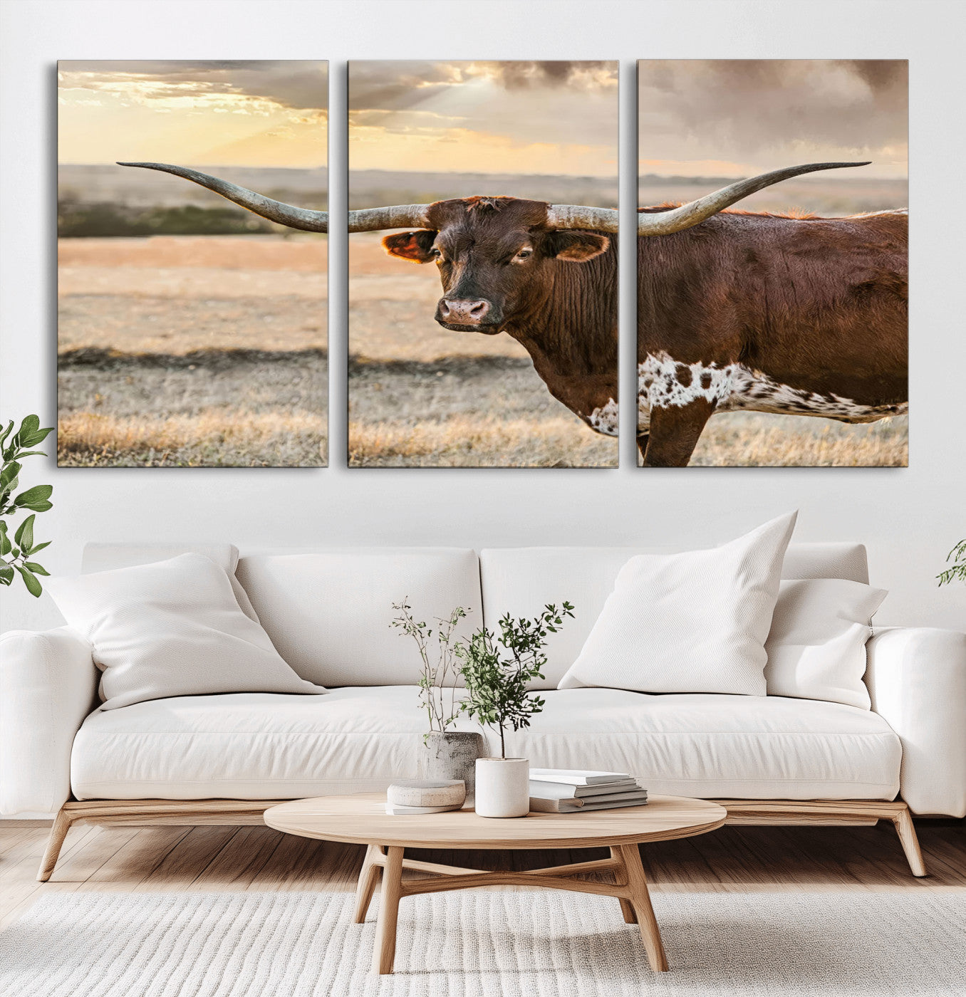 MGV-CV-60X30-3P - Texas Longhorn Wall Art Canvas Print, Rustic Ranch Decor, Majestic Western Longhorn Cattle
