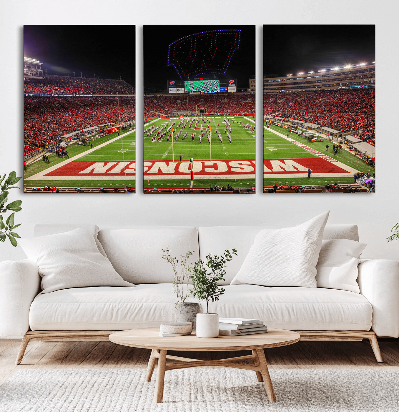 MGV-CV-60X30-3P - Wisconsin Badgers Football Team Print Canvas- Madison Camp Randall Stadium Wall Art Canvas Print
