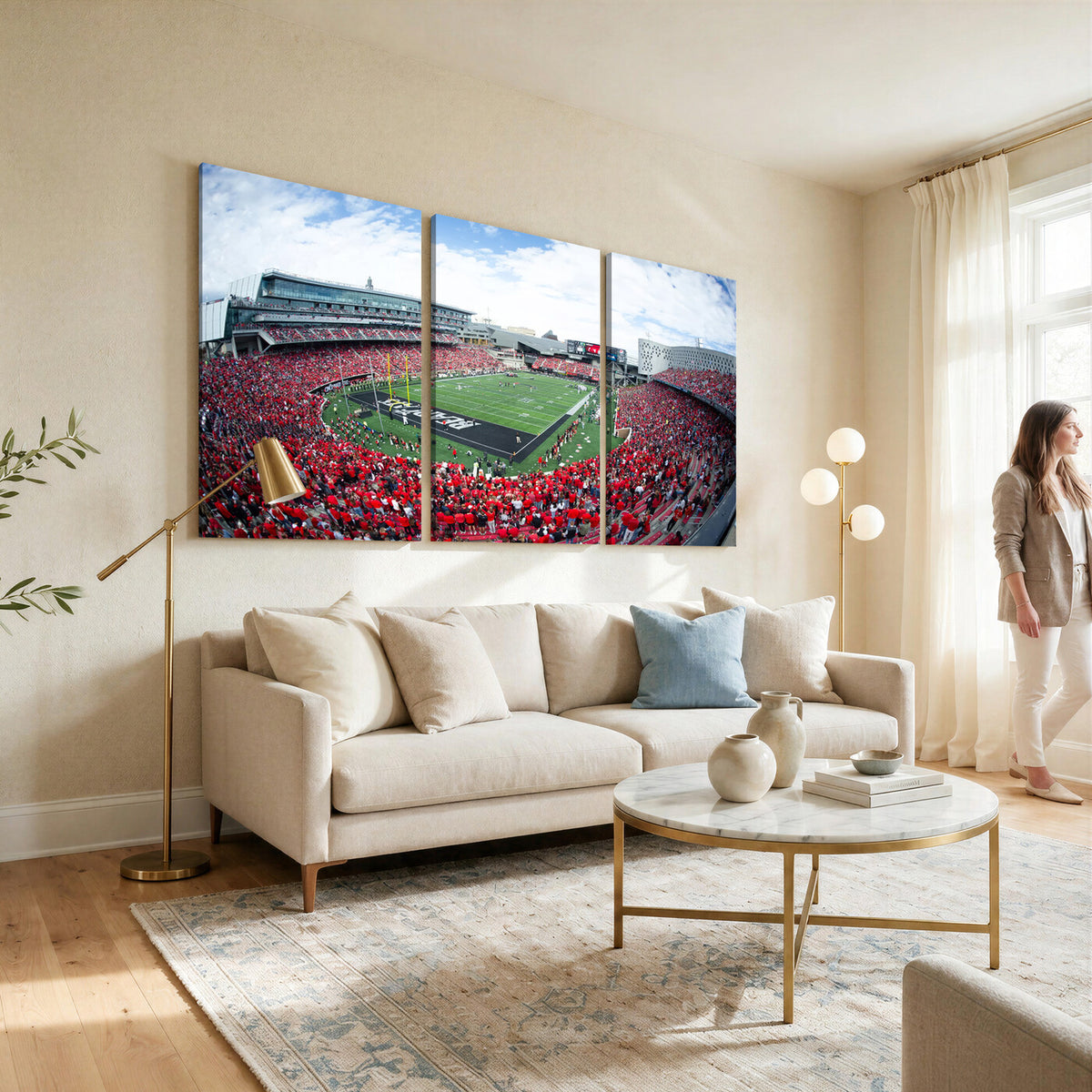 54070-MGV-CV-36X24 - Cincinnati Bearcats Football Team Print - Nippert Stadium Wall Art Canvas Print