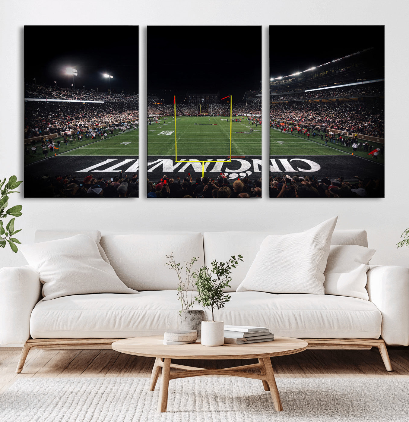 MGV-CV-60X30-3P - Cincinnati Bearcats Football Team Print - Nippert Stadium Wall Art Canvas Print