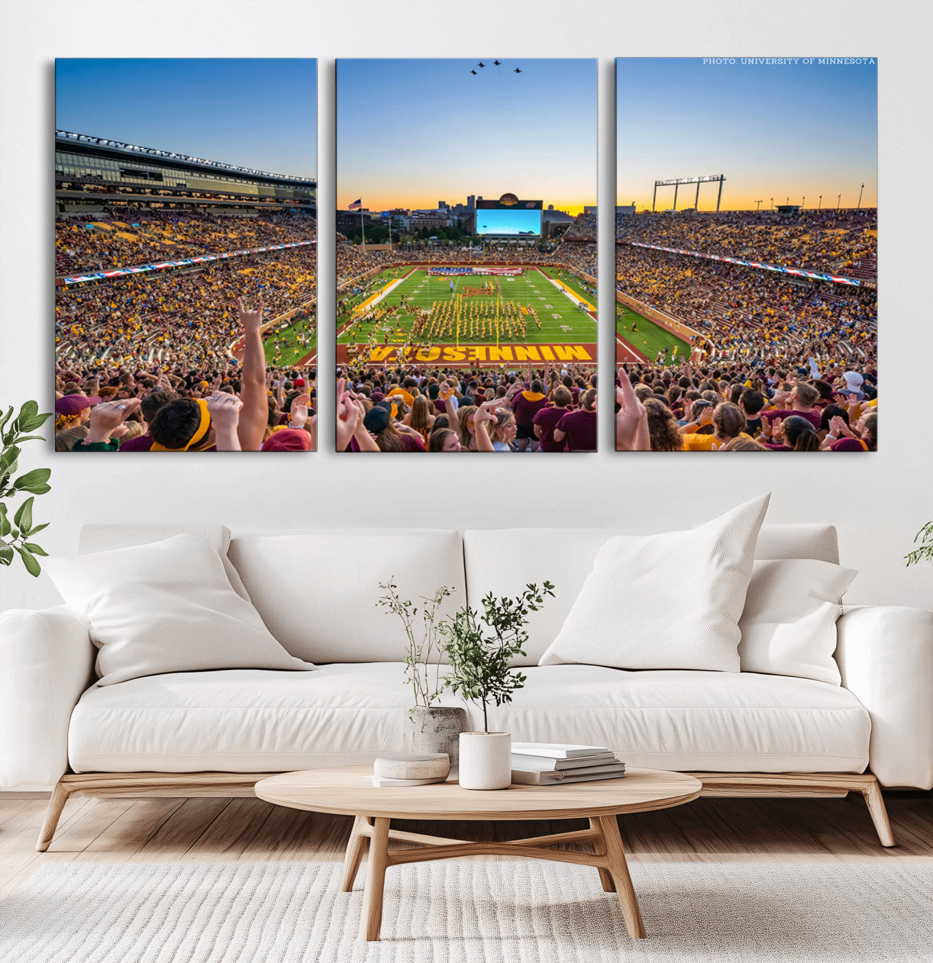 MGV-CV-60X30-3P - University of Minnesota Golden Gophers Football Team Print - Minneapolis Huntington Bank Stadium