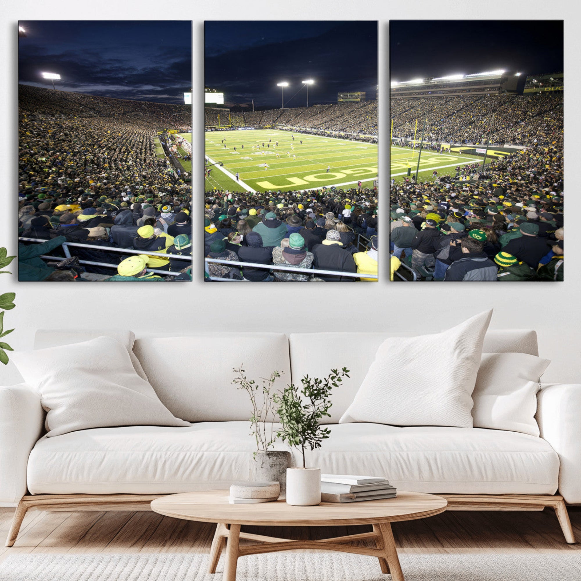 48756-MGV-CV-36X24-University of Oregon Ducks Football Team Print - Eugene Autzen Stadium Wall Art Canvas Print