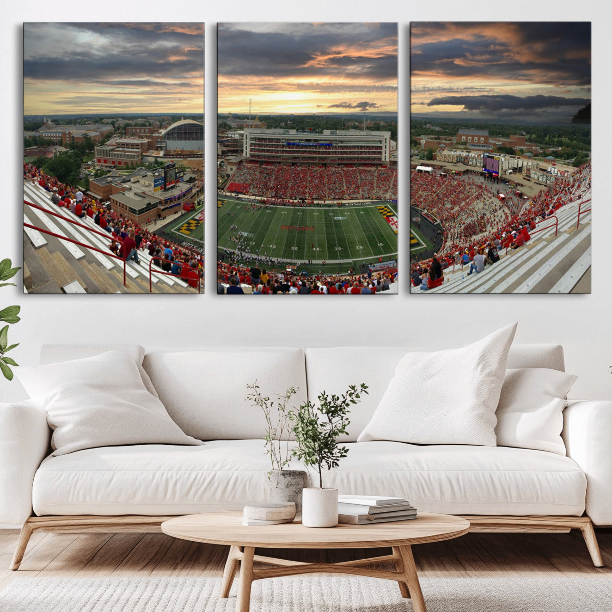 29993-MGV-CV-36X24-University of Maryland Terrapins Football Team Print - College Park SECU Stadium Wall Art Canvas