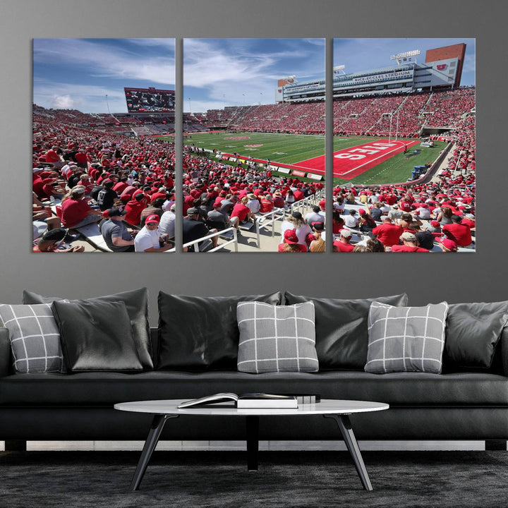 Utah Utes Football Team Print - Salt Lake City Rice-Eccles Stadium Wall Art Canvas Print