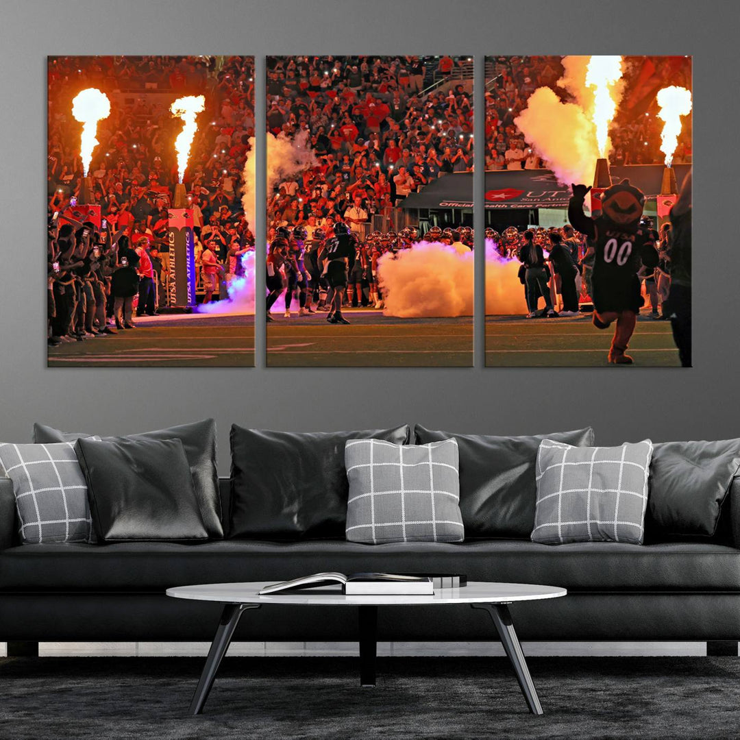 The University of Texas at San Antonio Roadrunners Football Team Print - San Antonio Alamodome Wall Art Canvas Print